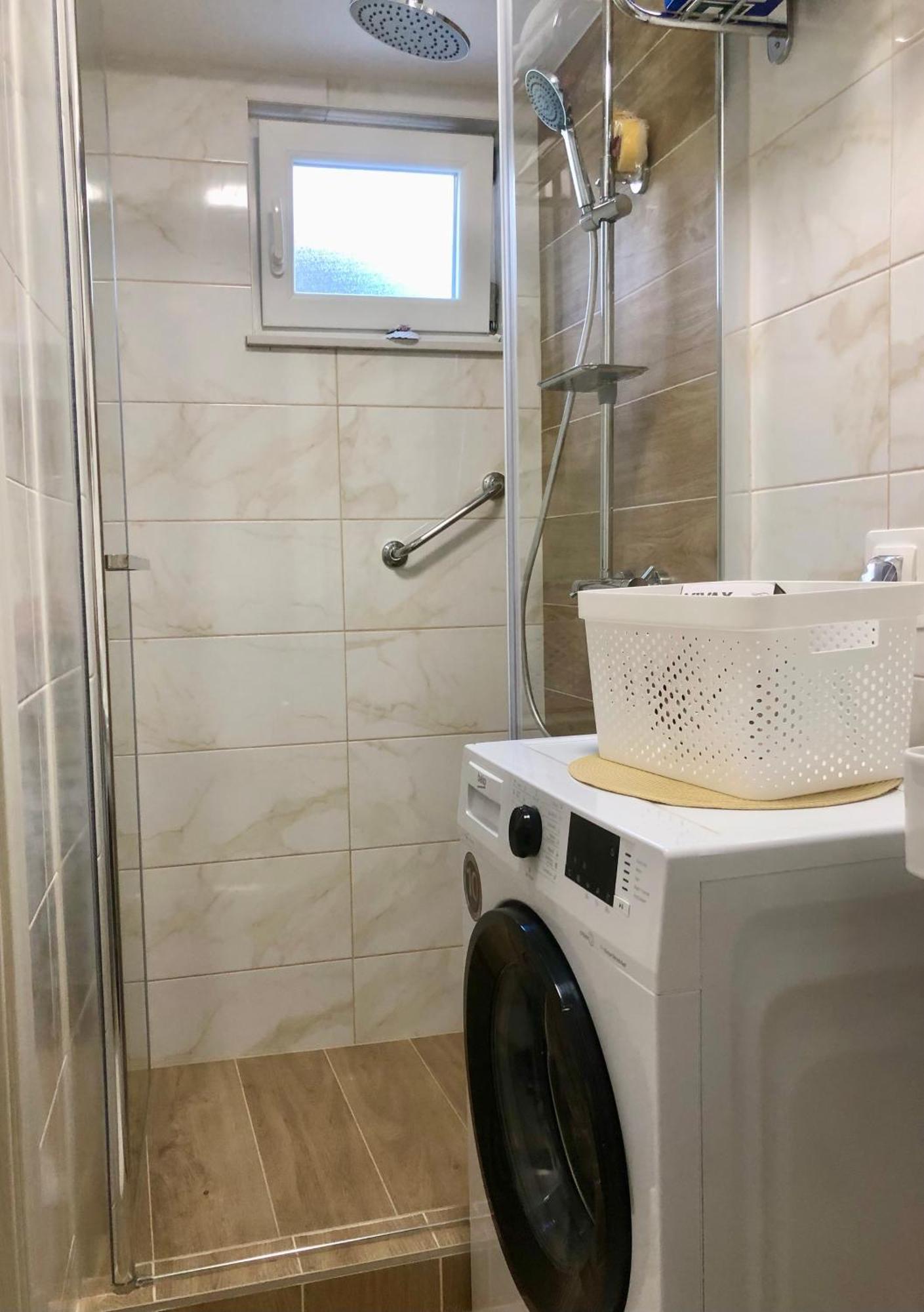 Apartman Blue Moon Split- Free Parking المظهر الخارجي الصورة