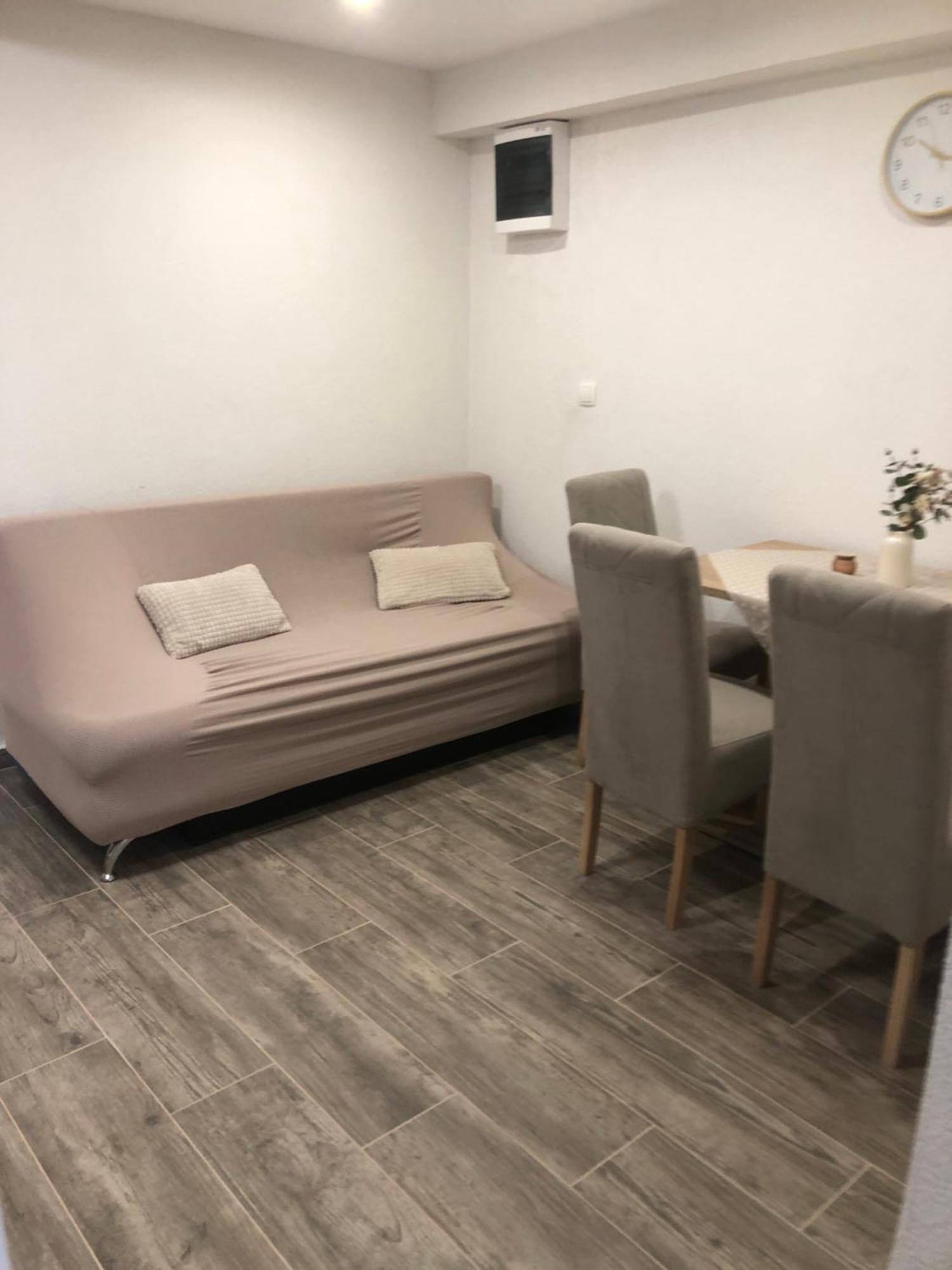 Apartman Blue Moon Split- Free Parking المظهر الخارجي الصورة