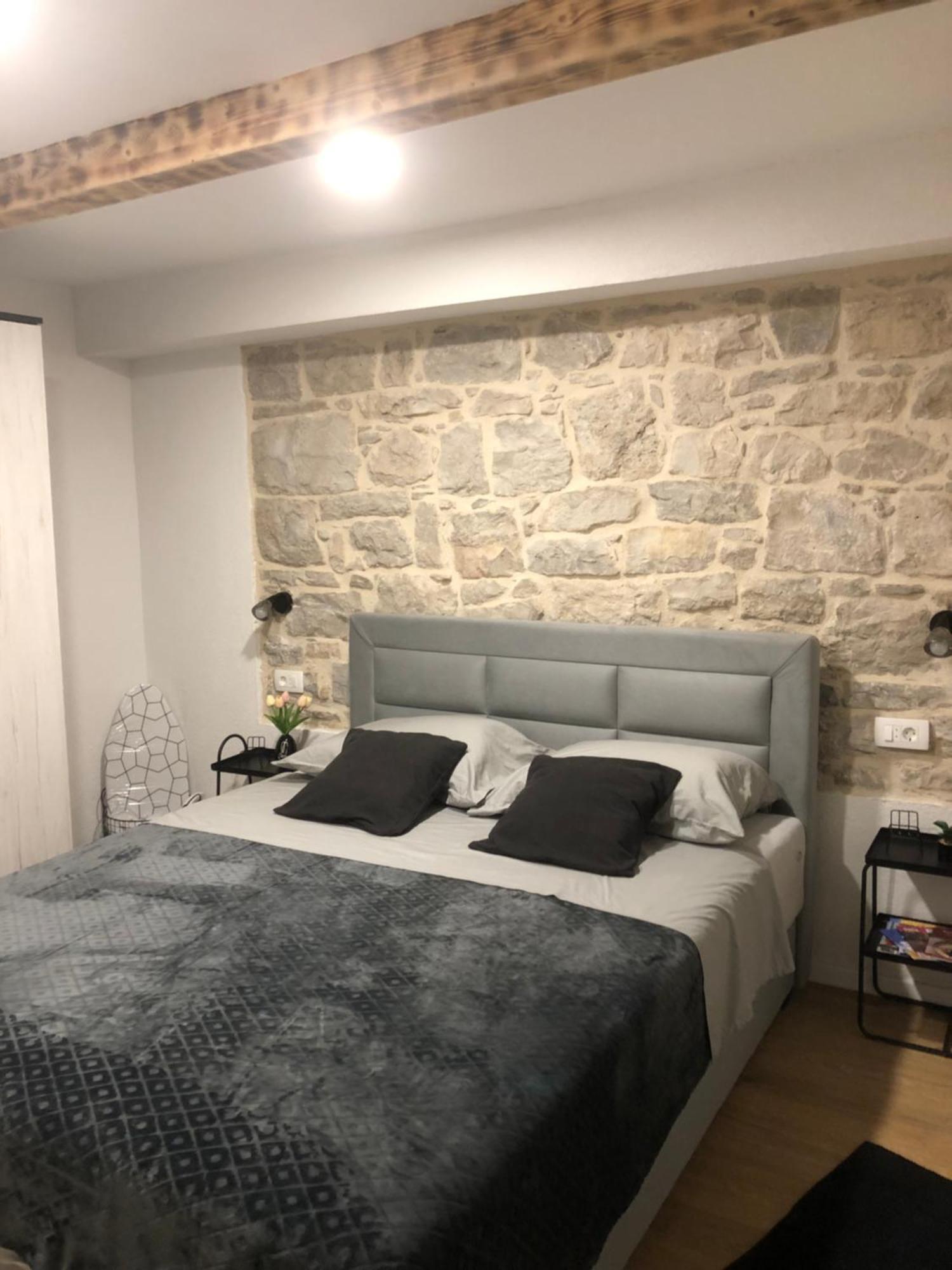 Apartman Blue Moon Split- Free Parking المظهر الخارجي الصورة